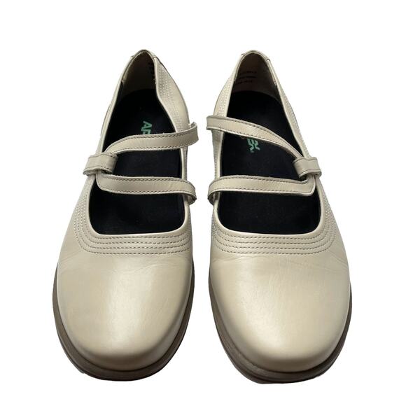 Apex NEW* Janice Mary Jane (Bone) (9W) - Picture 3 of 8